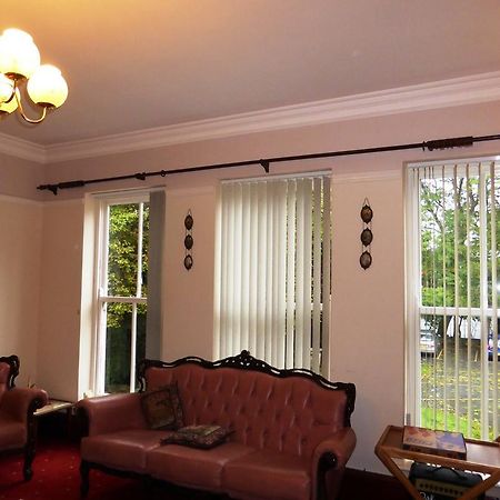 Old Vicarage Hotel Leeds Kültér fotó