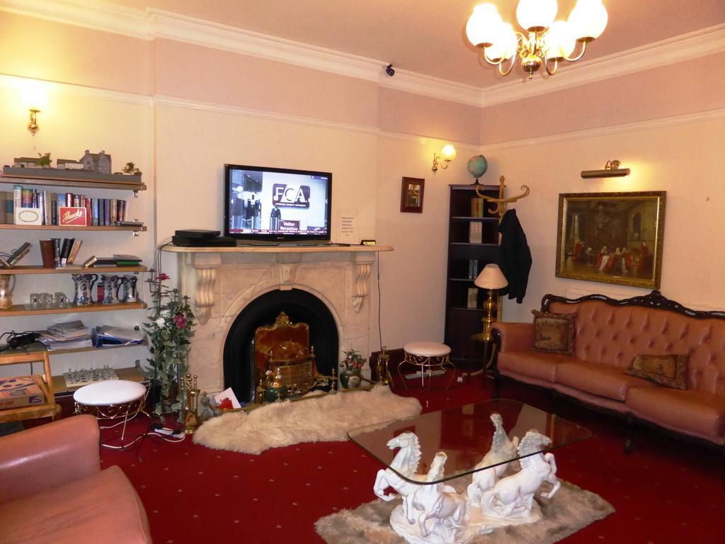 Old Vicarage Hotel Leeds Kültér fotó